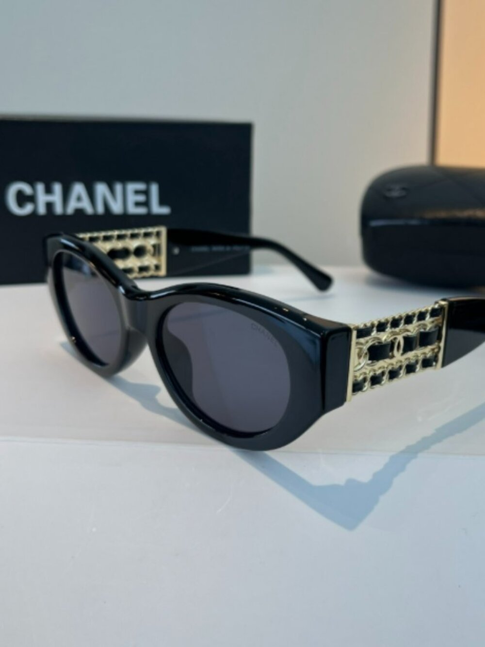 Chanel. black polarized sunglasses